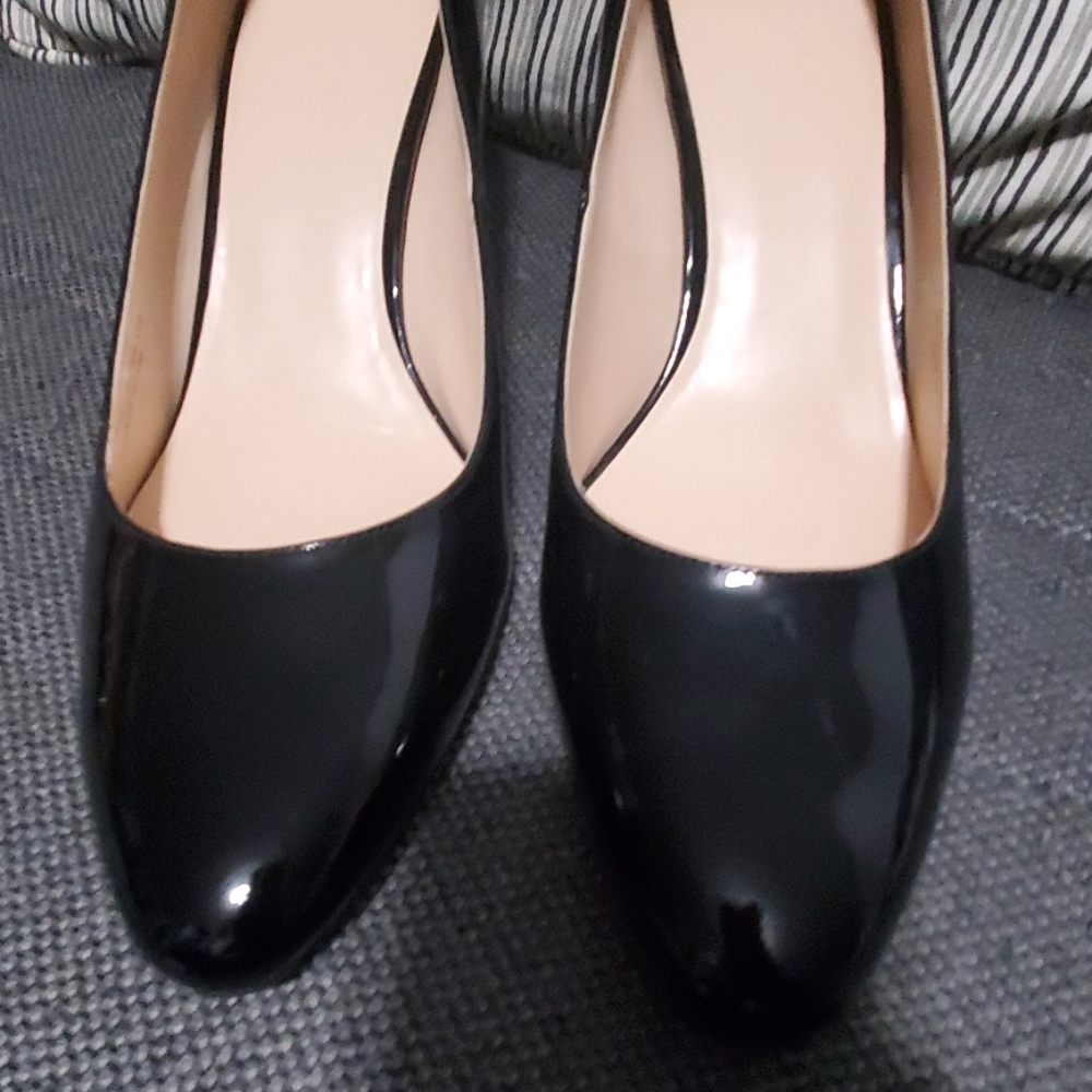 Cole Haan pumps - Picture 6 of 6